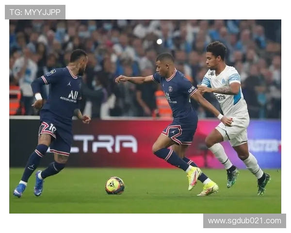 法甲洛里昂队现役球员详细介绍与战术定位