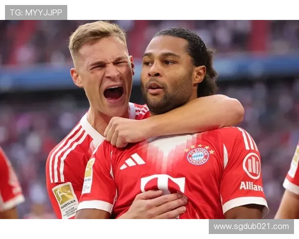 精选德甲各支足球队队徽与队服图片合集